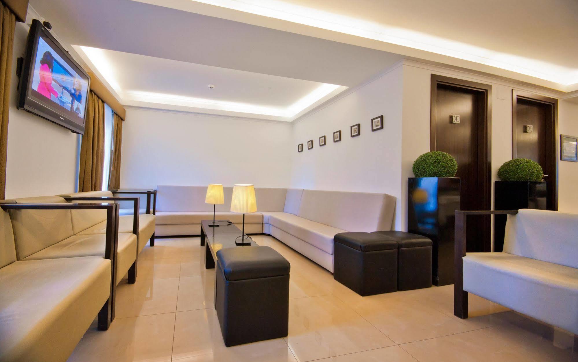 Residencia Sao Francisco By Umbral Hotel Fátima Exterior foto